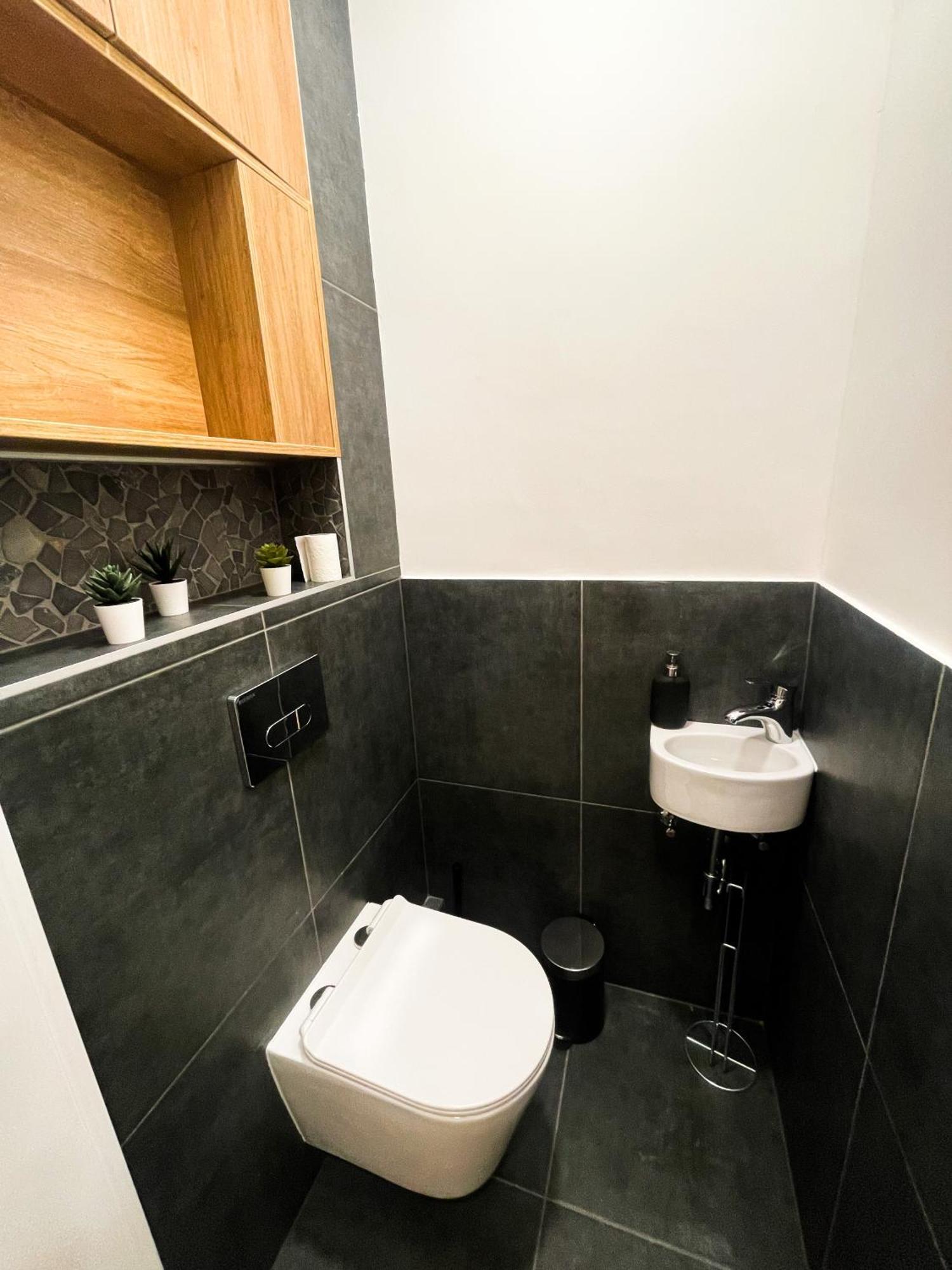 City Center 2, Cozy And Modern 2Br In The City Center Budapest Eksteriør billede